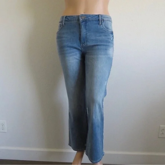 KUT from the KLOTH Jeans Women DISTRESSED Kelsey FAB AB Ankle FLARE Plus Size 16 - Picture 3 of 5